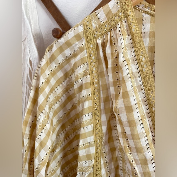 Max Studio yellow checkered gingham embroidered daisy dress - Picture 2 of 8